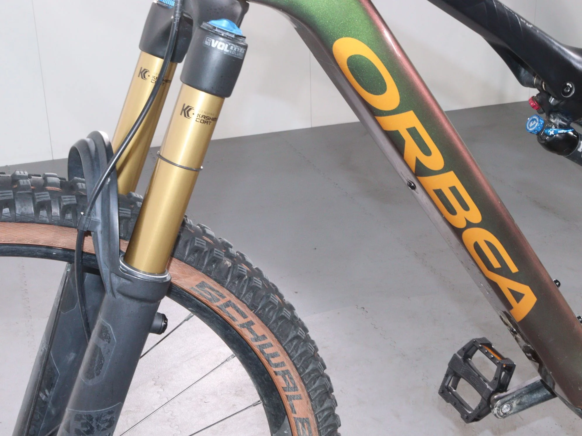 Miniature 10